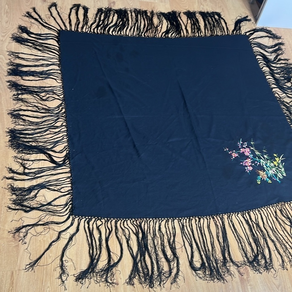 Large 62” Square Vintage Black Poly Embroidered 10” Tassels Piano Shawl Wrap - Picture 5 of 8